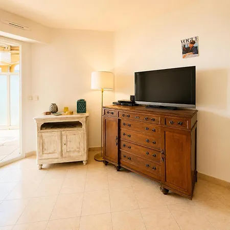 Appartement Elegante Bilocale Con Terrazza Sul Mare *